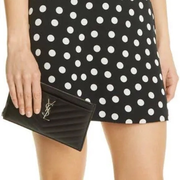 YSL Pouch Monograme - Picture 5 of 6